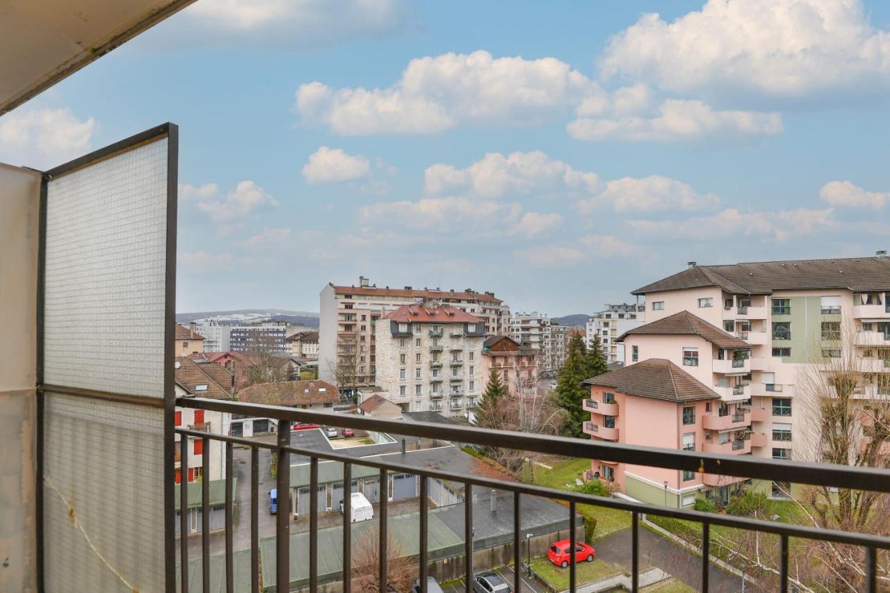 Nice Apartment With Balcony Very Close To The City Center Annecy Exteriör bild